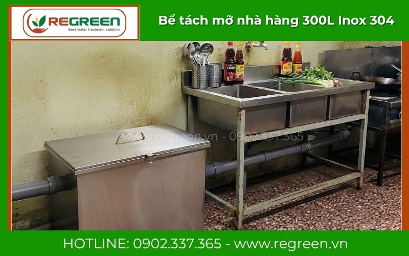 Lắp đặt bể tách mỡ nhà hàng 300L đặt nổi dưới bồn rửa