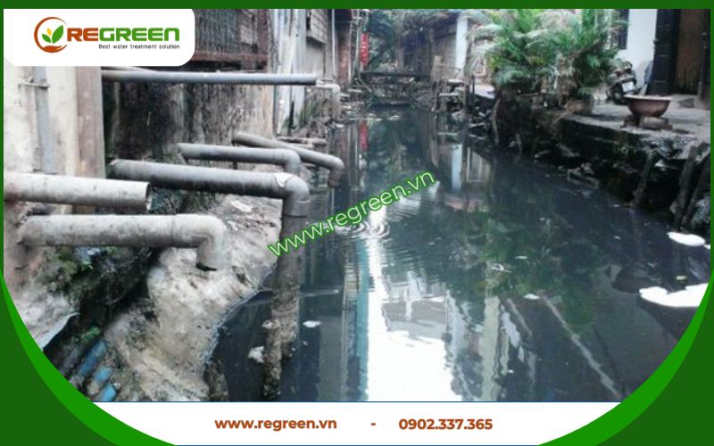 Thực trạng môi trường cần xử lý nước thải Quận 4.